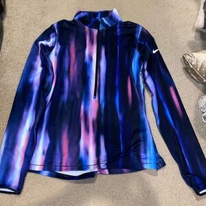 Barely worn NIKE 1/4 zip